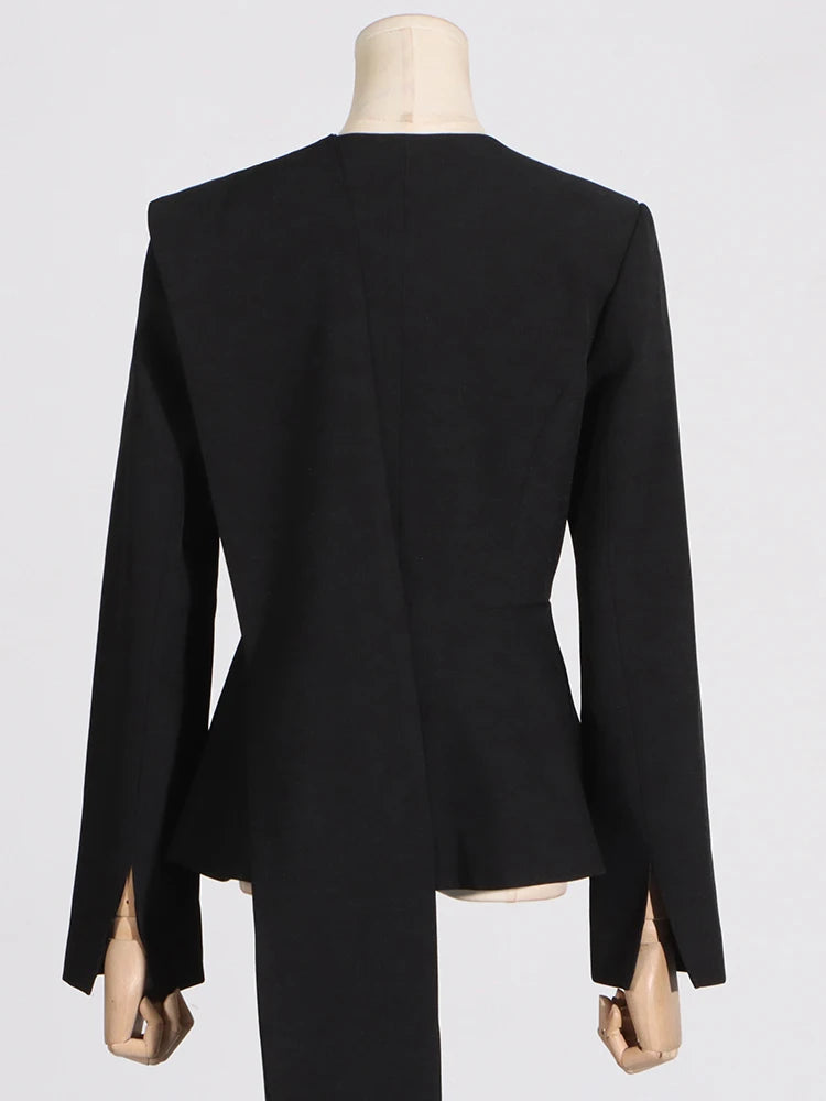 Asymmetric Round-Neck Slim Blazer