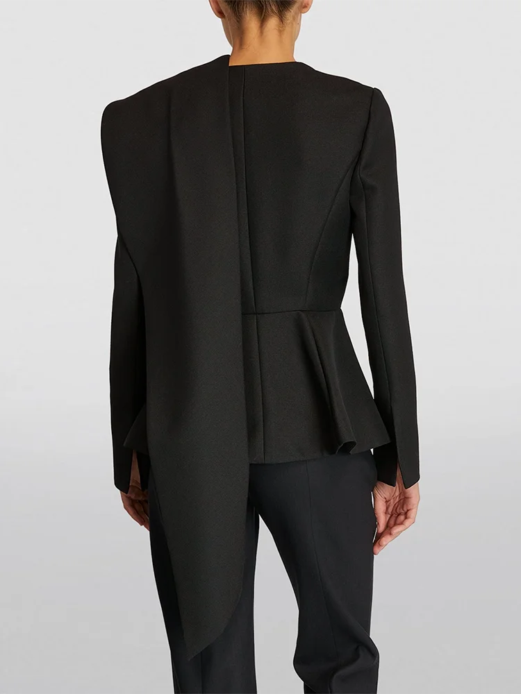 Asymmetric Round-Neck Slim Blazer