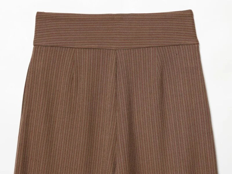 Wide Leg Pleated Trousers