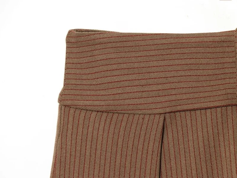 Wide Leg Pleated Trousers