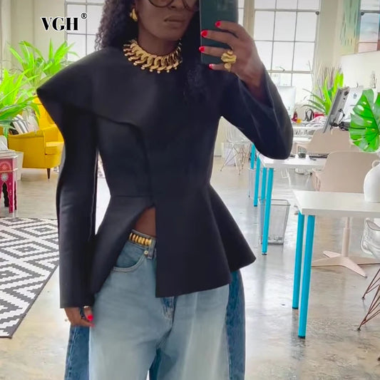 Asymmetric Round-Neck Slim Blazer