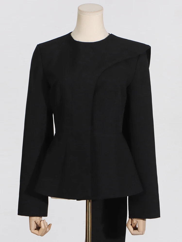 Asymmetric Round-Neck Slim Blazer