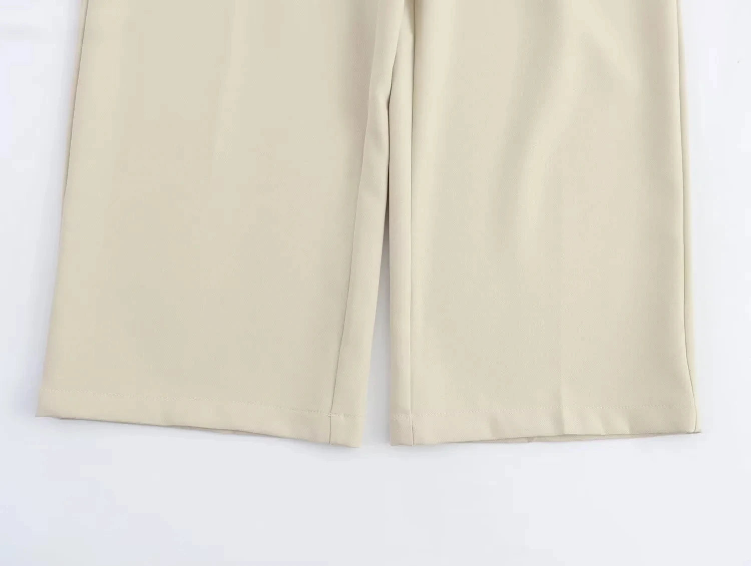 High-Waist Pleated Fluid Wide-Leg Trousers